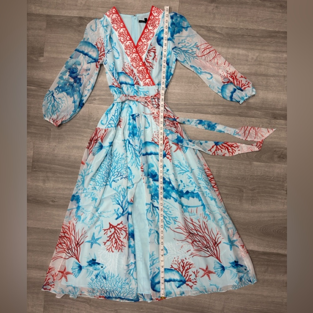 NWT White House Black Market Red and Blue Coral Dress 0 Petite - Picture 2 of 5